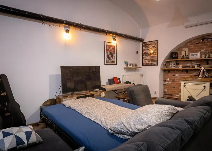 Apartmán Varady's 1 Bedroom In Historic Center *